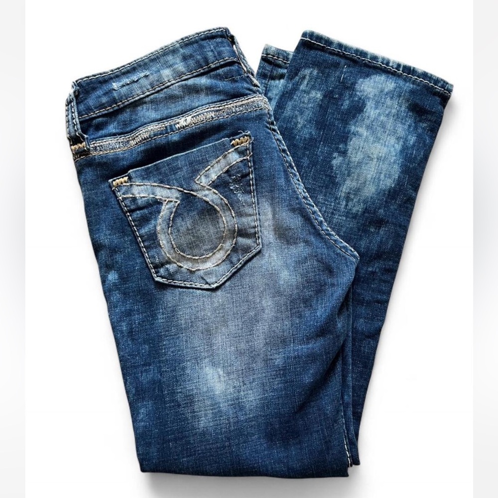 Big Star Liv Distressed Wash Cropped Jeans | Capris